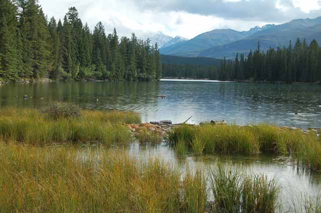 Fairmont Jasper Park Lodge and Lac Beauvert